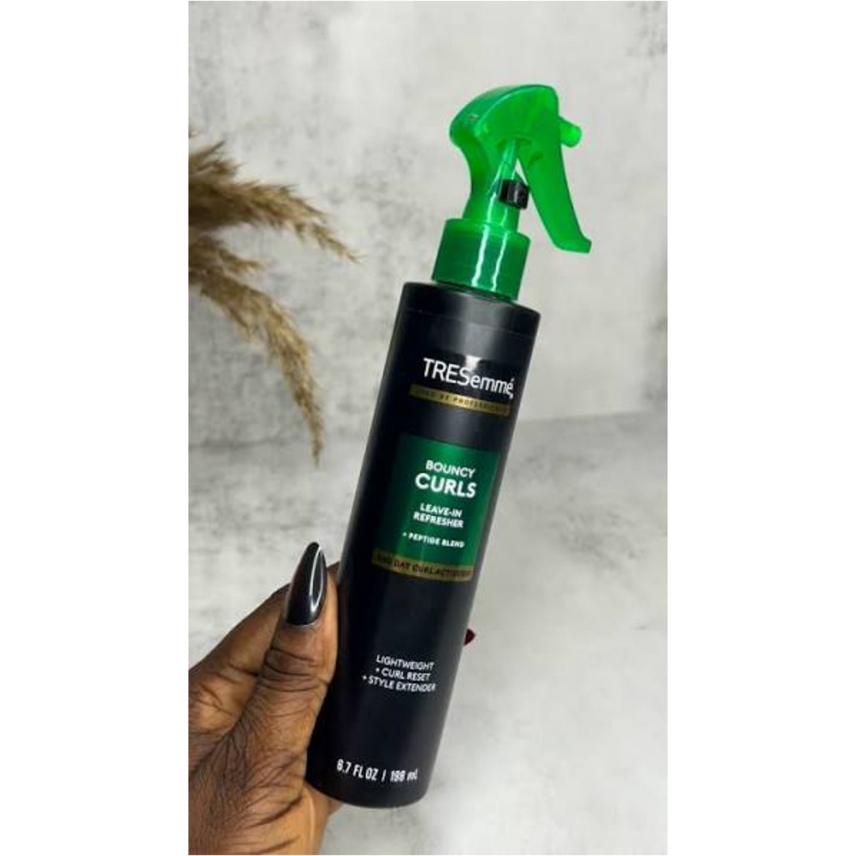 Impoted TRESemmé Bouncy Curls Leave-In Hair Care Spray