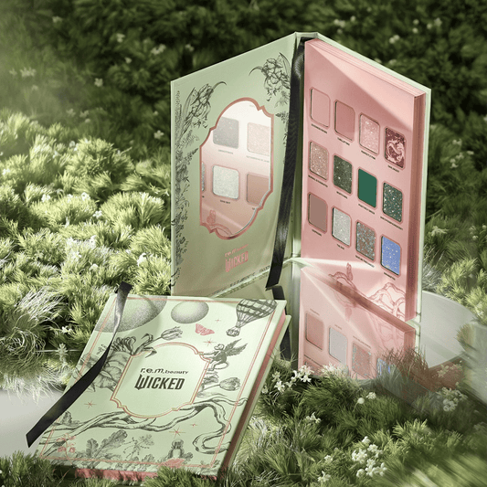 Best Eyeshadow Palette Pakistan, r.e.m beauty Palette Pakistan, High-End Palette, Versatile Eyeshadow Palette, Eye Makeup Looks, Pakistani Beauty Bloggers, Makeup Essentials Pakistan