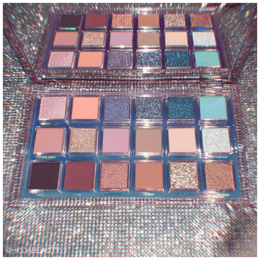 Huda Beauty Mercury Retrograde Eyeshadow Palette (16.1g)