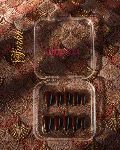 Minimani Surkh press-on nails open box contents